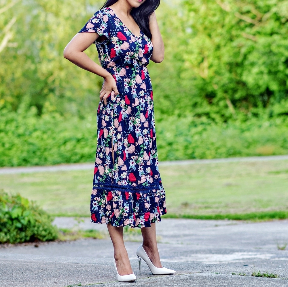 Floral midi dress.